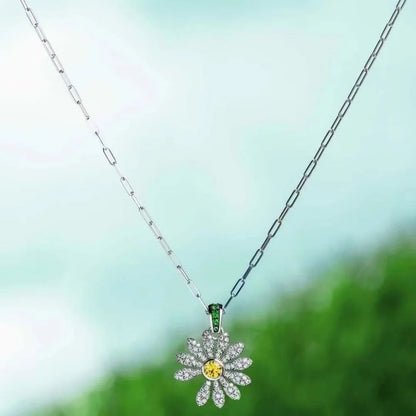 Daisy Necklace